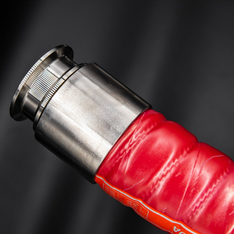 ExtremeFlex Beverage Hose with EZ Clean Cover. Displaying the side profile of the crimped hose end. Photo credit: TCfittings.com.
